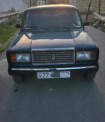 ВАЗ (ЛАДА): Lada 2107, tünd yaşıl rəng, sedan gövdə. - Mühərrik: benzinli, arxa — 1