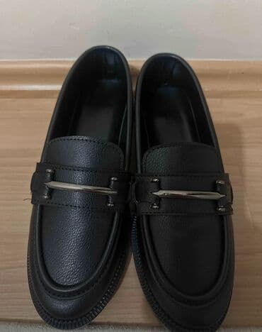 Аксессуары: Размер: 40, цвет - Черный, Новый — 2