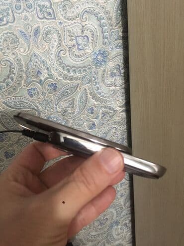 nardan sime kontur: Nokia 8, 2 GB, rəng - Qəhvəyi, Düyməli, Zəmanət — 9