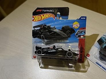 Ferrari, 2025 год, 1:64, Железо — 8