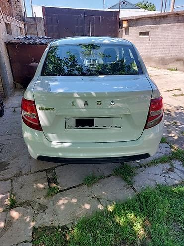 honda civic katalizator: VAZ (LADA) Granta: 1.6 l | 2019 il 41000 km Sedan — 6