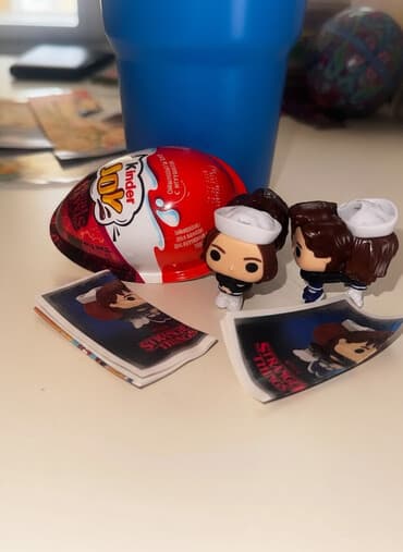 Məhsul: Kinder Joy “Stranger Things” kolleksiya fiqurları və stikerlər lalafo.az -da Məhsul: Kinder Joy “Stranger Things” kolleksiya fiqurları və stikerlər