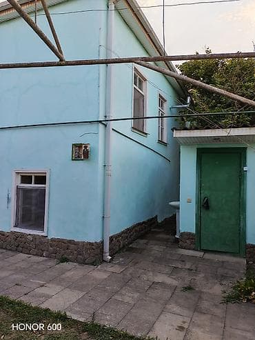 4 otaqlı ev certyojları: Nabranin merkezinde 2 mərtəbəli fərdi yaşayış evi. 7.5 sotun içində — 4