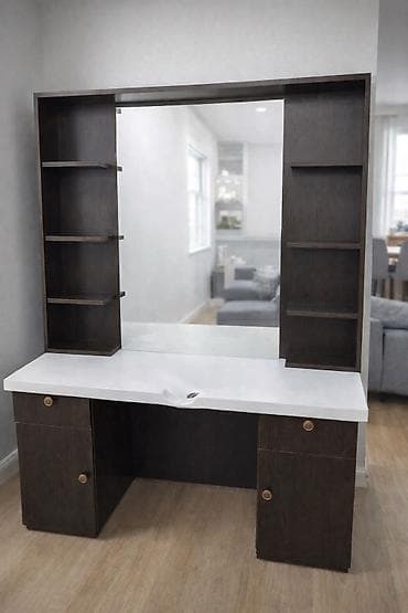 Yeni, Güzgülü — 1