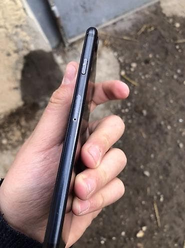 Audio: IPhone 7, 32 GB, Qara, Qırıq — 3