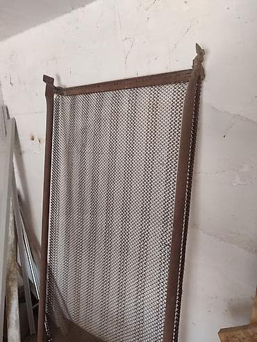 i̇şıq: Metal tor şəbəkəli qapı paneli - Material: qalın metal çərçivə və — 2