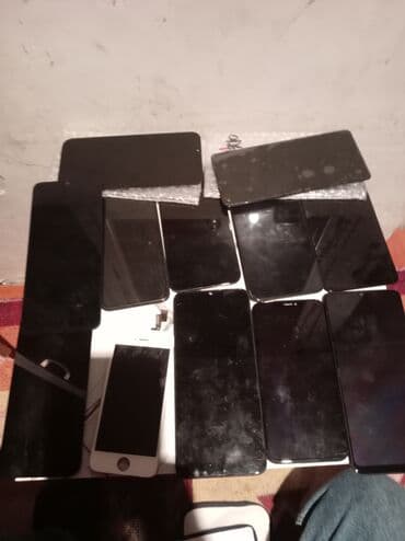 экран для телефона fly fs518: Usden cixma ekranlar satilor elesi var tep tezedir hamisi islekdirler — 1