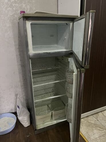 İçki texnikası: 2 qapılı Soyuducu Satılır, rəng - Gümüşü — 2