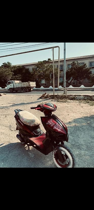 80 cc dir 85 90 gedir çox rahat motodu probelmi yoxdu, hal hazırda — 1