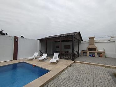 .Hovuzlu həyət kompleksi – Mərdəkan ərazisində günlük və aylıq Villa