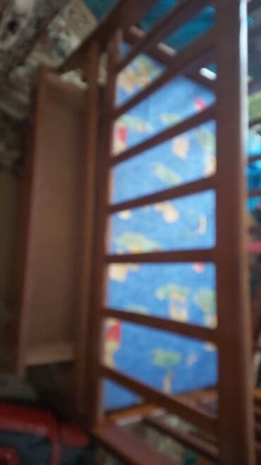 2 mərtəbəli çarpayı: Oğlan və qız üçün, Dördbucaq, Beşik, Dəst ilə, Matrassız, Yellənmə mexanizmsiz — 1