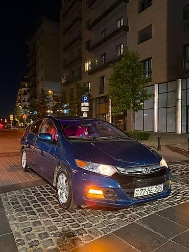Honda Insight: 1.3 л | 2013 г. Седан — 2