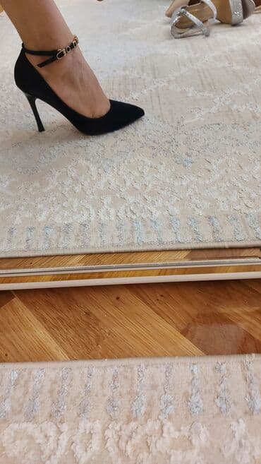 детские кожаные туфли: Туфли, Размер: 37, цвет - Черный, Б/у — 1