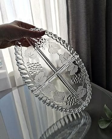 Şüşə bölməli servis boşqabı - Material: qalın, şəffaf şüşə - Forma