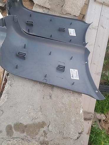 ford barter: Məhsul: Avtomobil üçün arxa palçıqlıqlar (cütlük) Təsvir: - Rəng — 1