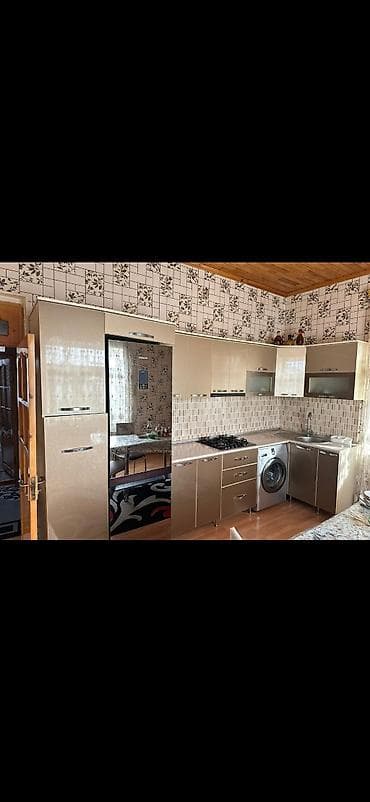 italyanski mebel: 370₼ Metbex mebeli satılır. Aspirator ve moyka Ölçü 2.35x1.20 Bilgeh — 1