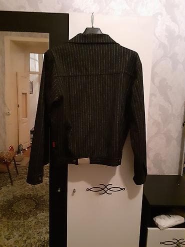 off white duks: Gencede satilir orginal cins kurtka Turkiyeden alinib ceki 70.75kq — 2