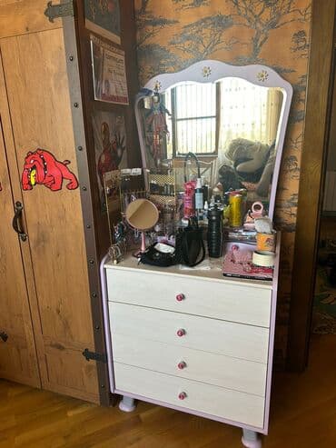 Qida məhsulları: Qız üçün, İşlənmiş, Çarpayı, Bazalı, Matras ilə, Siyirməsiz — 4