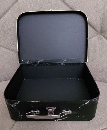 купить бу чемодан: Salamu aleykum. Hediye camadani satilir teze,samanida var — 4