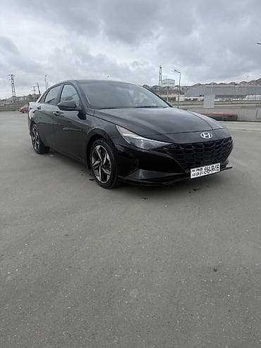kon: Hyundai Elantra: 2 l | 2022 il Sedan — 1