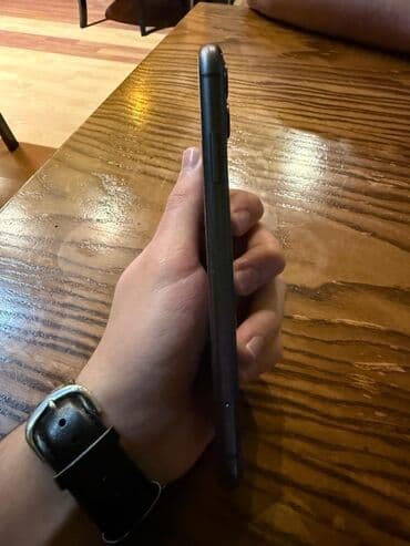 Alfa Romeo: IPhone 11, Qara, Face ID — 3