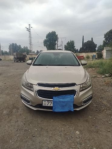 chevrolet disk: Chevrolet Cruze sedan - Kuzov: sedan, bej rəng - Mühərrik: benzin — 2
