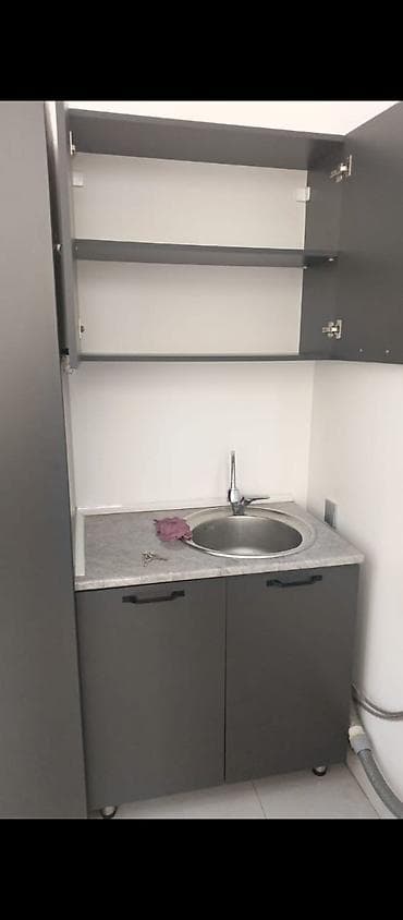 gozəllik salonu mebeli: Gözəllik salonu üçün mebel dəsti - İş masaları: U formalı, qarışıq — 2