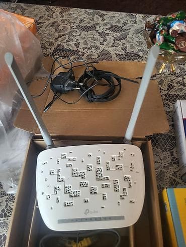 nar internet paketleri saatliq: Görüntüdə 2 ədəd modem var, az işlənib. 1-antenalı 15 azn — 2