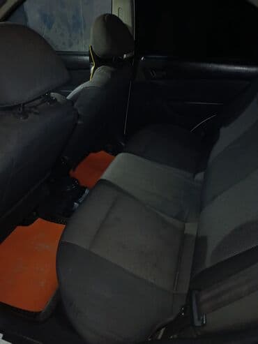 продажа дешевых автомобилей: Chevrolet Aveo: 1.4 л | 2010 г. 393000 км Седан — 5