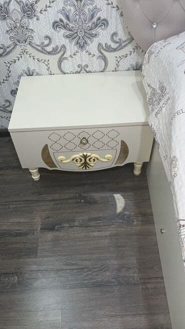 односпальная кровать: 2 односпальные кровати — 3