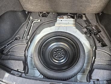 torros disk: Toyota Prius 50 kuza Avtomobil baqajı üçün orijinal ehtiyat təkər və — 2