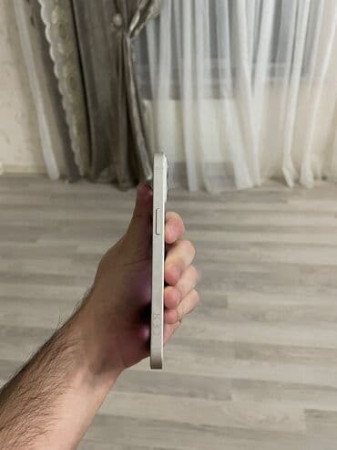 Техника для кухни: IPhone 13, 128 ГБ — 2