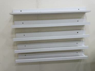 Aksesuar rəfi, Düz