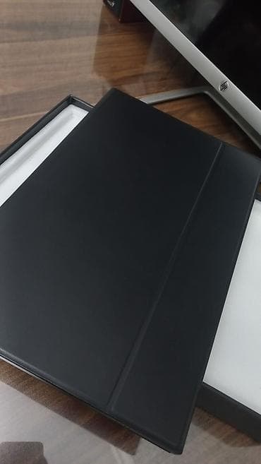 ipad 14 pro: Portable Monitor 4K Yenidir! Cızıq fln heçnə yoxdur. Yenilənmə tezliyi — 9
