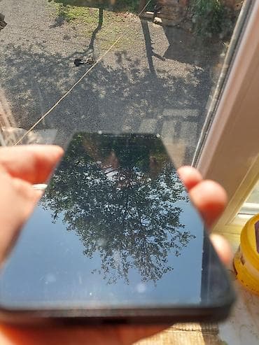 optimal telefon: Redmi 12, 256 GB, rəng - Qara, Barmaq izi, Face ID — 2