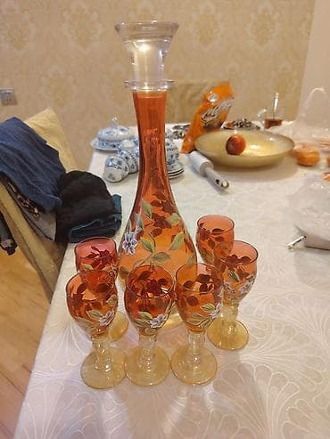 Rəng - Narıncı, Şüşə, 8, Çexiya lalafo.az -da Rəng - Narıncı, Şüşə, 8, Çexiya