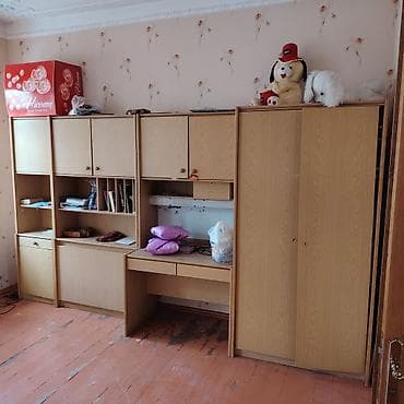 Oğlan və qız üçün, İşlənmiş, Yazı masası — 2