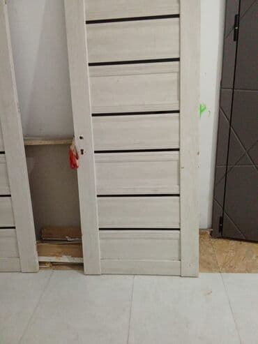 двери для дома: İki ədəd qapı satılır çərçivəsidə var qiymət birinə aiddi — 1