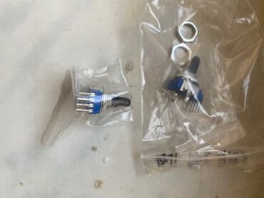 Santexnik işləri: Potentiometr Rk11 15mm
10kom — 1