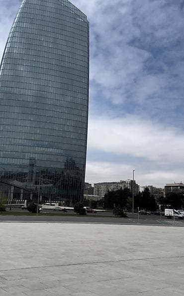 ulduz metrosunda kiraye evler: Kirayə verilir: şəhər mərkəzinə yaxın, cavanşir korpusu yaxinligda 32 — 7