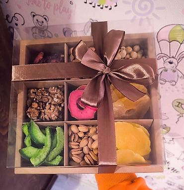 Digər ev dekoru: Hədiyyə qutuları və tematik setlər - Şirniyyat qutuları: Bölməli — 10