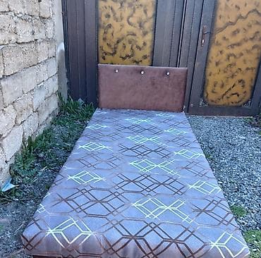 ikea kreveti: Təzə çarpayılar. 1 nəfərlik çarpayılar 60manat. 2 nəfərlik taxt — 9