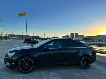 turbo az 099: Chevrolet Cruze sedan (2012) 1.4 motor - Kuzov: 4 qapılı sedan, qara — 4