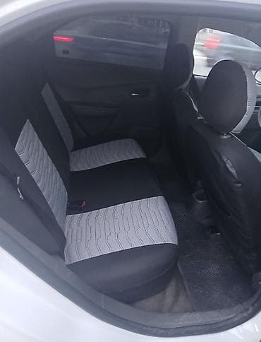 headway tekerleri: Chevrolet Cobalt: 1.5 l | 2025 il 20000 km Sedan — 3