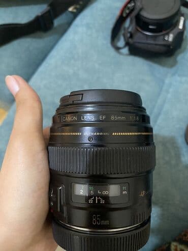Canon EF 85mm f/1.8 USM obyektivi. Portretlər, toy fotoqrafiyası və