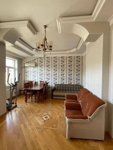 Bayılda su idman sarayının yaxınlığında yerləşən 6 mertebeli binanın