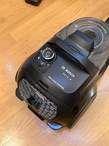 Tozsoranlar: Bosch Series 4 torbasız tozsoran - Güclü Bosch Motor Technology – — 2