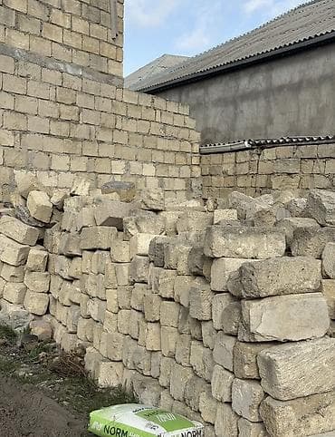 2ci el ewyalar: - Islenmis Kubikler satilir.Icinde super vezyetde olanlarida — 3