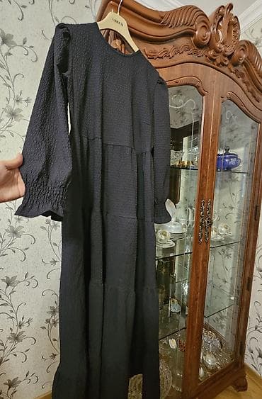 xonca satisi: Qara uzun sade paltar. hediyye alinib ölçu uygun gelmir deye satilir — 7