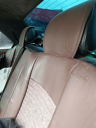 ford transit surucu isi: Mercedes-Benz 220: 2.2 l | 1995 il Sedan — 3